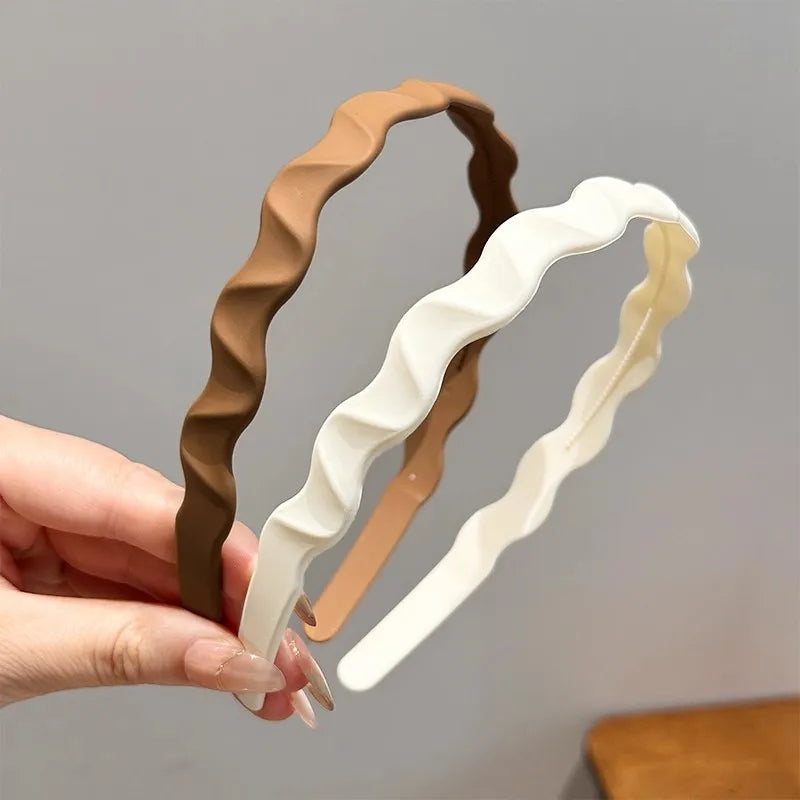 Solid Wave Plastic Hairband