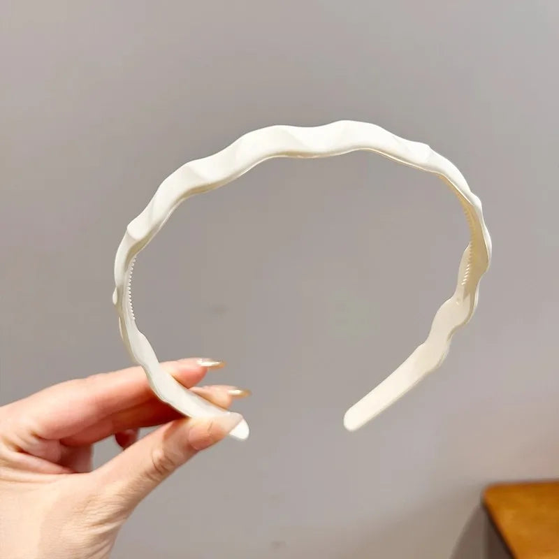 Solid Wave Plastic Hairband